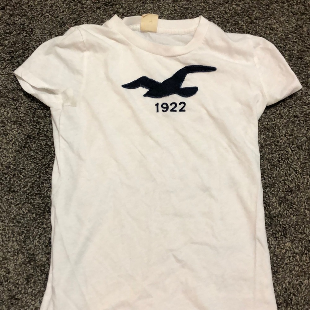 Hollister shirt